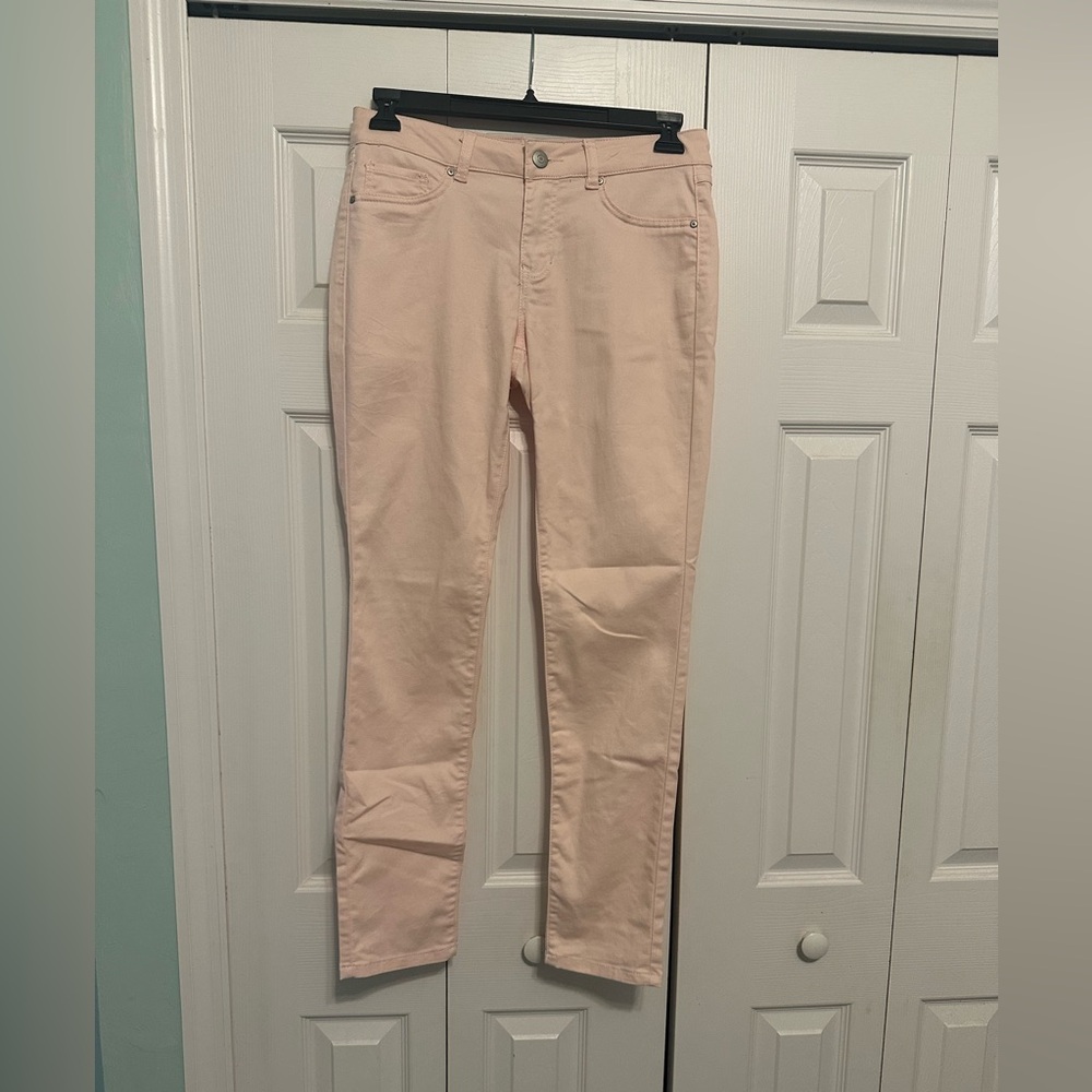 d. jeans Women's Straight Leg Jeans in Soft Pink